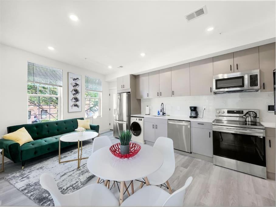 Classy Capitol Hill Apt, Steps From Dc Attraction Вашингтон Екстер'єр фото